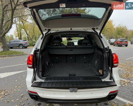 Белый БМВ Х5, объемом двигателя 3 л и пробегом 287 тыс. км за 23999 $, фото 45 на Automoto.ua