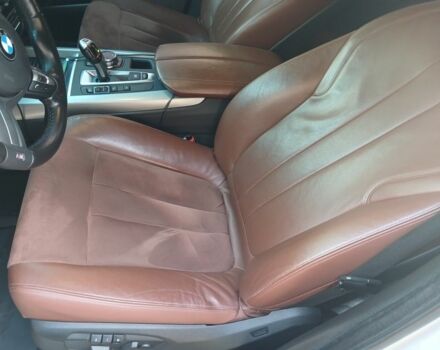 Белый БМВ Х5, объемом двигателя 3 л и пробегом 240 тыс. км за 31000 $, фото 12 на Automoto.ua