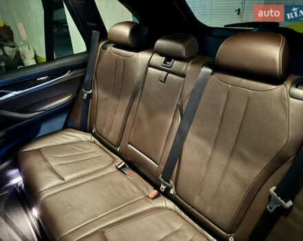 Білий БМВ Х5, об'ємом двигуна 3 л та пробігом 180 тис. км за 35000 $, фото 45 на Automoto.ua