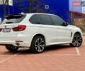 Белый БМВ Х5, объемом двигателя 2.99 л и пробегом 175 тыс. км за 31900 $, фото 16 на Automoto.ua
