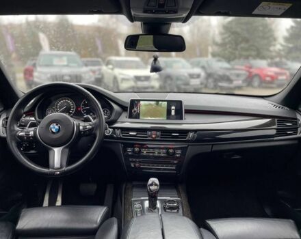 Белый БМВ Х5, объемом двигателя 3 л и пробегом 289 тыс. км за 26400 $, фото 10 на Automoto.ua