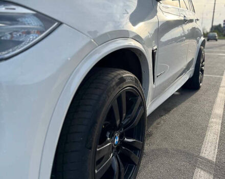 Белый БМВ Х5, объемом двигателя 2.99 л и пробегом 220 тыс. км за 36000 $, фото 10 на Automoto.ua