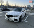 Белый БМВ Х5, объемом двигателя 3 л и пробегом 284 тыс. км за 25800 $, фото 2 на Automoto.ua