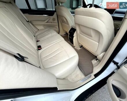 Білий БМВ Х5, об'ємом двигуна 3 л та пробігом 118 тис. км за 23990 $, фото 69 на Automoto.ua