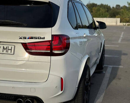 Белый БМВ Х5, объемом двигателя 2.99 л и пробегом 220 тыс. км за 36000 $, фото 5 на Automoto.ua