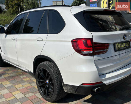 Белый БМВ Х5, объемом двигателя 2.99 л и пробегом 297 тыс. км за 29999 $, фото 4 на Automoto.ua