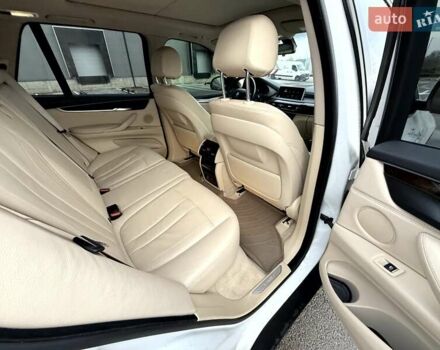 Білий БМВ Х5, об'ємом двигуна 3 л та пробігом 118 тис. км за 23990 $, фото 65 на Automoto.ua