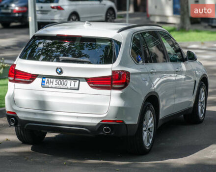 Белый БМВ Х5, объемом двигателя 2 л и пробегом 267 тыс. км за 21900 $, фото 1 на Automoto.ua