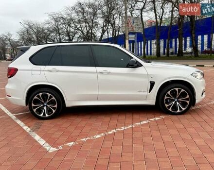Белый БМВ Х5, объемом двигателя 2.99 л и пробегом 175 тыс. км за 31900 $, фото 12 на Automoto.ua
