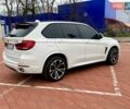 Белый БМВ Х5, объемом двигателя 2.99 л и пробегом 175 тыс. км за 31900 $, фото 7 на Automoto.ua