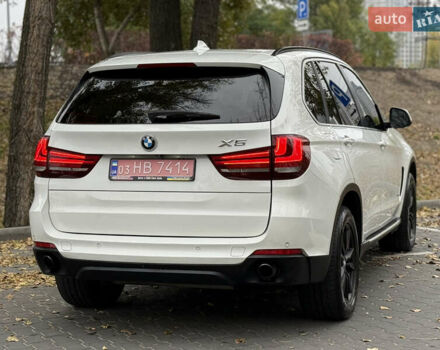 Белый БМВ Х5, объемом двигателя 3 л и пробегом 287 тыс. км за 23999 $, фото 18 на Automoto.ua