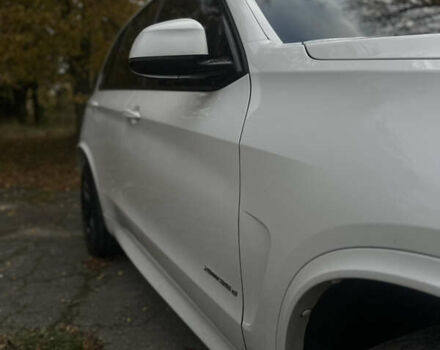 Белый БМВ Х5, объемом двигателя 2.99 л и пробегом 197 тыс. км за 28999 $, фото 2 на Automoto.ua