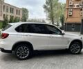 Белый БМВ Х5, объемом двигателя 3 л и пробегом 113 тыс. км за 15600 $, фото 3 на Automoto.ua