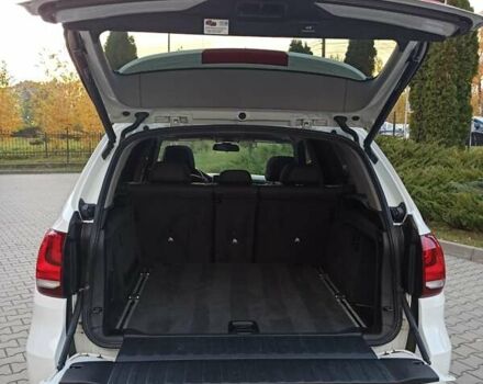 Белый БМВ Х5, объемом двигателя 2.99 л и пробегом 236 тыс. км за 24500 $, фото 27 на Automoto.ua