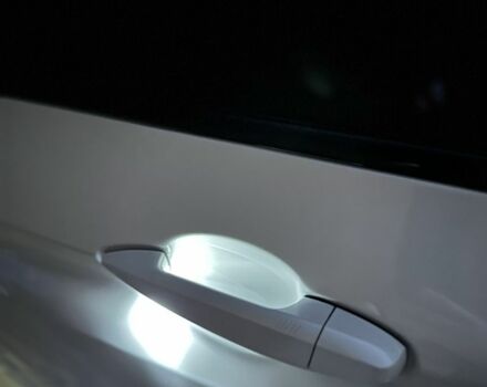 Белый БМВ Х5, объемом двигателя 3 л и пробегом 193 тыс. км за 23999 $, фото 20 на Automoto.ua