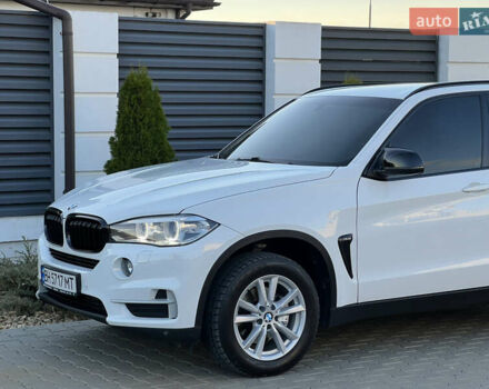 Белый БМВ Х5, объемом двигателя 2 л и пробегом 169 тыс. км за 23800 $, фото 41 на Automoto.ua