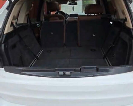 Белый БМВ Х5, объемом двигателя 3 л и пробегом 210 тыс. км за 23000 $, фото 1 на Automoto.ua