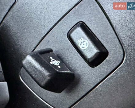 Белый БМВ Х5, объемом двигателя 3 л и пробегом 208 тыс. км за 21990 $, фото 2 на Automoto.ua