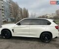 Білий БМВ Х5, об'ємом двигуна 3 л та пробігом 114 тис. км за 25000 $, фото 2 на Automoto.ua