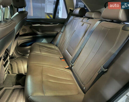 БМВ Х5 2015 в Днепре (Днепропетровске) на Automoto.ua Белый БМВ Х5, объемом двигателя 2 л и пробегом 159 тыс. км за 24800 $, фото 11 на Automoto.ua
