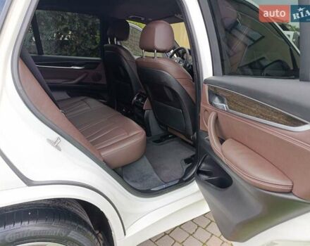 Білий БМВ Х5, об'ємом двигуна 2 л та пробігом 170 тис. км за 28900 $, фото 25 на Automoto.ua