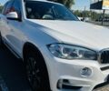 Білий БМВ Х5, об'ємом двигуна 2 л та пробігом 185 тис. км за 26000 $, фото 3 на Automoto.ua