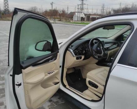 Білий БМВ Х5, об'ємом двигуна 3 л та пробігом 166 тис. км за 23990 $, фото 7 на Automoto.ua