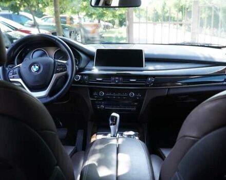 Белый БМВ Х5, объемом двигателя 3 л и пробегом 119 тыс. км за 38300 $, фото 23 на Automoto.ua