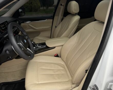 Белый БМВ Х5, объемом двигателя 3 л и пробегом 185 тыс. км за 21000 $, фото 6 на Automoto.ua