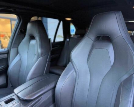 Белый БМВ Х5, объемом двигателя 4.4 л и пробегом 74 тыс. км за 8000 $, фото 13 на Automoto.ua