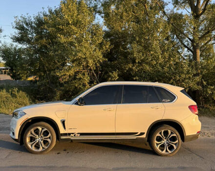 Білий БМВ Х5, об'ємом двигуна 2 л та пробігом 154 тис. км за 30500 $, фото 8 на Automoto.ua