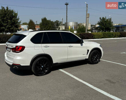 Белый БМВ Х5, объемом двигателя 2.98 л и пробегом 126 тыс. км за 26000 $, фото 8 на Automoto.ua