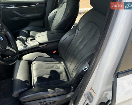 Білий БМВ Х5, об'ємом двигуна 3 л та пробігом 158 тис. км за 36700 $, фото 11 на Automoto.ua