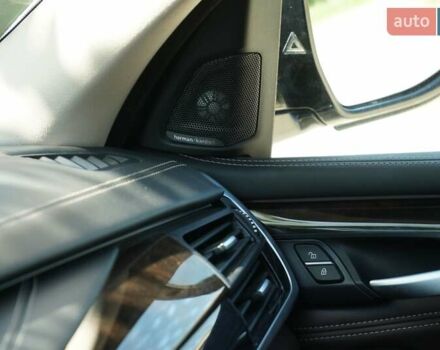 Белый БМВ Х5, объемом двигателя 3 л и пробегом 119 тыс. км за 38300 $, фото 25 на Automoto.ua