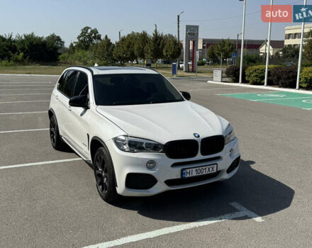 Белый БМВ Х5, объемом двигателя 2.98 л и пробегом 126 тыс. км за 26000 $, фото 11 на Automoto.ua