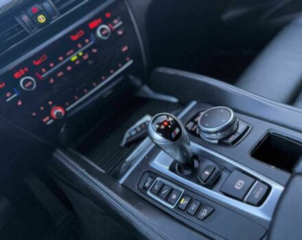 Белый БМВ Х5, объемом двигателя 4.4 л и пробегом 74 тыс. км за 8000 $, фото 12 на Automoto.ua