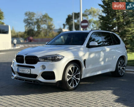 Белый БМВ Х5, объемом двигателя 4.4 л и пробегом 116 тыс. км за 32500 $, фото 10 на Automoto.ua