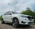 Белый БМВ Х5, объемом двигателя 2.98 л и пробегом 138 тыс. км за 30000 $, фото 1 на Automoto.ua