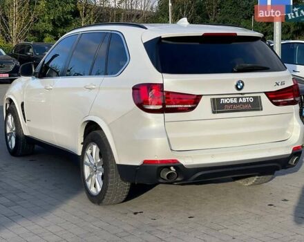Білий БМВ Х5, об'ємом двигуна 2.98 л та пробігом 204 тис. км за 17300 $, фото 4 на Automoto.ua