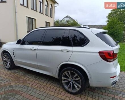 Білий БМВ Х5, об'ємом двигуна 2 л та пробігом 170 тис. км за 28900 $, фото 10 на Automoto.ua