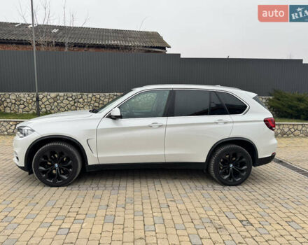 Білий БМВ Х5, об'ємом двигуна 3 л та пробігом 178 тис. км за 30500 $, фото 4 на Automoto.ua