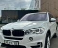 Білий БМВ Х5, об'ємом двигуна 2 л та пробігом 157 тис. км за 22000 $, фото 1 на Automoto.ua