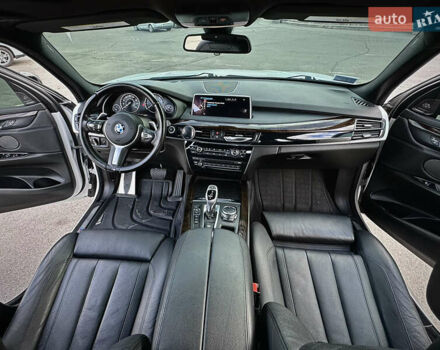 БМВ Х5 2015 в Кривом Роге на Automoto.ua Белый БМВ Х5, объемом двигателя 2.98 л и пробегом 115 тыс. км за 30000 $, фото 12 на Automoto.ua