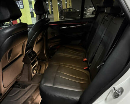 Белый БМВ Х5, объемом двигателя 2.98 л и пробегом 280 тыс. км за 18700 $, фото 10 на Automoto.ua