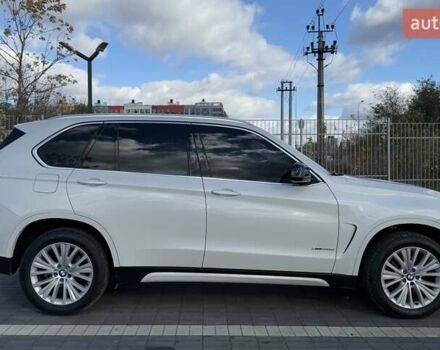 Белый БМВ Х5, объемом двигателя 2.99 л и пробегом 176 тыс. км за 31500 $, фото 8 на Automoto.ua