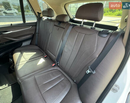 Белый БМВ Х5, объемом двигателя 2.98 л и пробегом 126 тыс. км за 26000 $, фото 41 на Automoto.ua