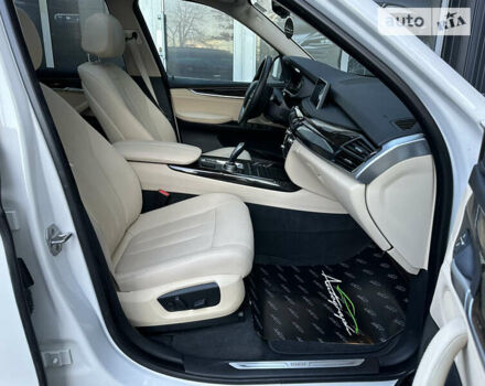 Белый БМВ Х5, объемом двигателя 2.98 л и пробегом 127 тыс. км за 24999 $, фото 10 на Automoto.ua