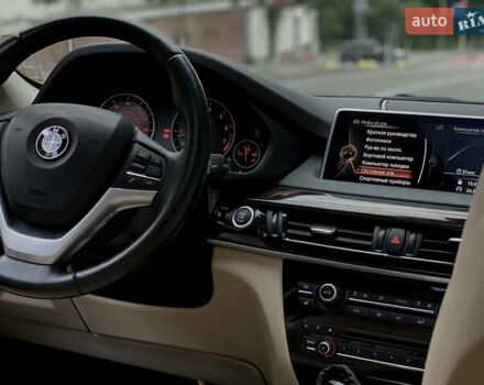 Білий БМВ Х5, об'ємом двигуна 3 л та пробігом 65 тис. км за 23800 $, фото 23 на Automoto.ua