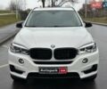 Белый БМВ Х5, объемом двигателя 2 л и пробегом 149 тыс. км за 29990 $, фото 1 на Automoto.ua