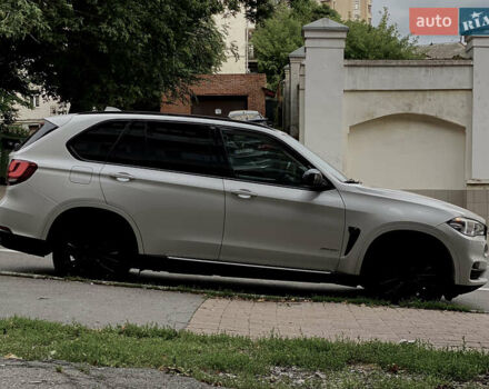 Білий БМВ Х5, об'ємом двигуна 3 л та пробігом 65 тис. км за 23800 $, фото 3 на Automoto.ua